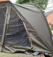 Trakker Tempest 200 Bivvy + Skull Cap