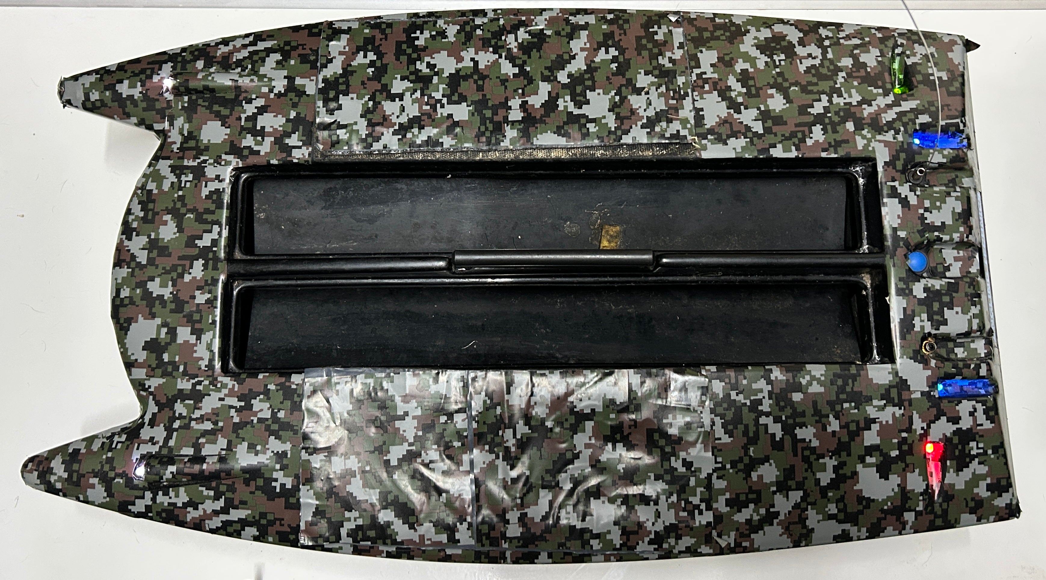 Angling Technics Microcat MKI Bait Boat + Carry Bag