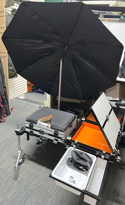Octbox MK24 Ultralight Seatbox + Std Baitwaiter Swivel Tray + Lid + Umbrella *Ex-Display*