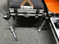 Octbox MK24 Ultralight Seatbox + Std Baitwaiter Swivel Tray + Lid + Umbrella *Ex-Display*
