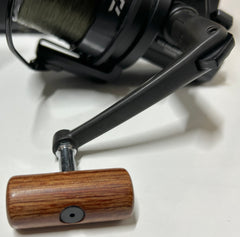 Daiwa Tournament TS5000BE Black Edition Reels X2