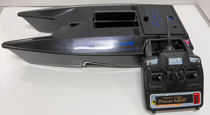 Angling Technics Procat MKIII Bait Boat MK3 + Carry Bag + Extras