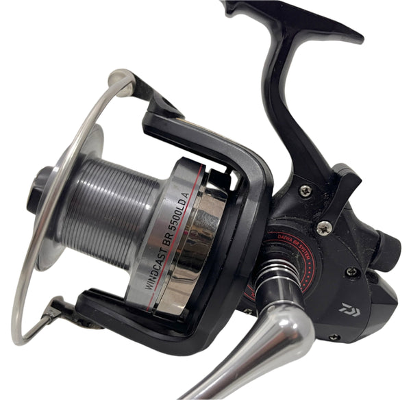 daiwa crosscast qda reel 5000 Black Big Pit carp Reel. Excellent. Vintage Carp Fishing Tackle Not only is it a cross wrap that reduces line issue Daiwa Crosscast Surf 35 SCW