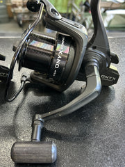 ESP Onyx Compact Big Pit Reels + Spare Spools X3