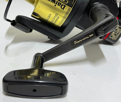 Daiwa Tournament Whisker SS 2600 Reels X2