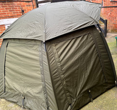 Trakker Tempest 100T Brolly Aquatexx EV 1.0 + Skull Cap