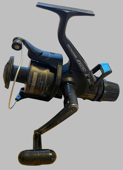 Shimano Baitrunner Aero 4010 Reel + 2 Spare Spools