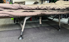 Fox Flatliner 6 Leg Sleep System 3 Season Bedchair CBC095 + 1 Season Bag + VRS3 Thermal Cover