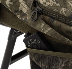 Nash Indulgence MF60 SS4 Wide 5 Season MKII Bedchair T9488 + Pillow