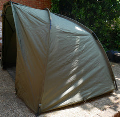 Trakker Tempest Brolly Mk1 + Mozzi + Skull Cap + G/S + Wrap *Ex-Display*