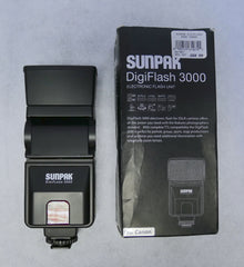 Canon EOS 1100D DSLR Camera + Canon EF 50mm 1:1.8 II Macro AF/MF Lens + Flash