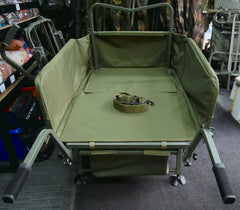 Trakker Access Barrow *Ex-Display*