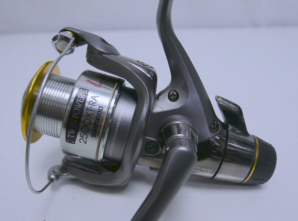 リール SHIMANO TWIN POWER MG 2500S Shimano Rare 09 Twin Power Mg 2500S Spinning Reel Made in Japan