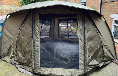 Trakker Tempest 200 Bivvy + Skull Cap