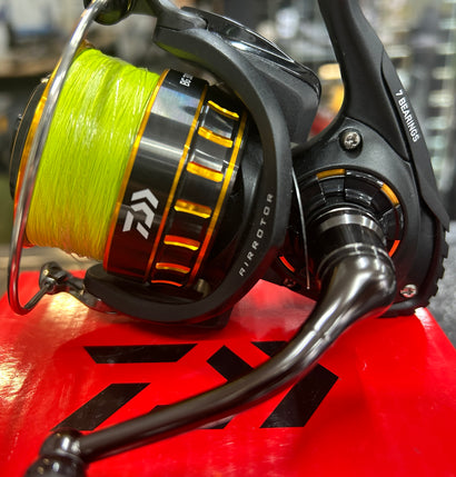 Daiwa BG 3000 Spinning Reel + Varivas Max Power PE 8 Strand 24lb Braid *Ex-Display*