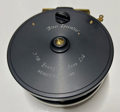 JW Young River Specialist 4.5" x 1" 29987 Centrepin Reel Serial No.0017