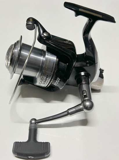 Daiwa Emcast EVO 5500 Reels + Spare Spools X3