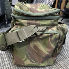 ESP Camo Compact Carryall 35L