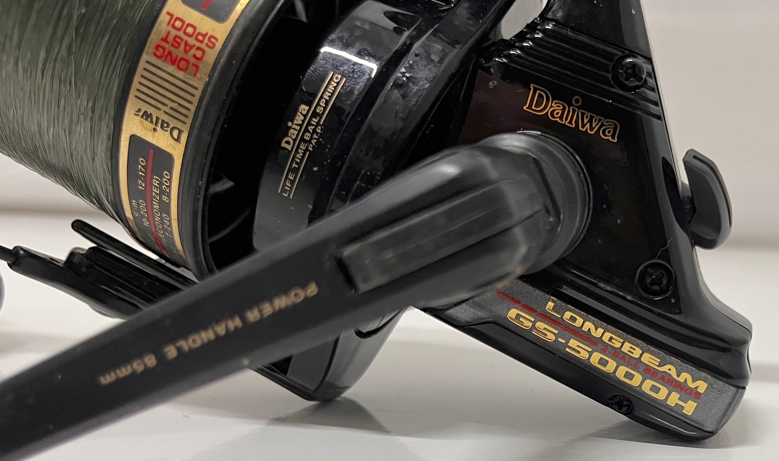 Daiwa Longbeam GS-2000H Spinning Reel 572g, 15kg Drag Daiwa Longbeam GS-2000H Spinning Reel 572g, 15kg Drag