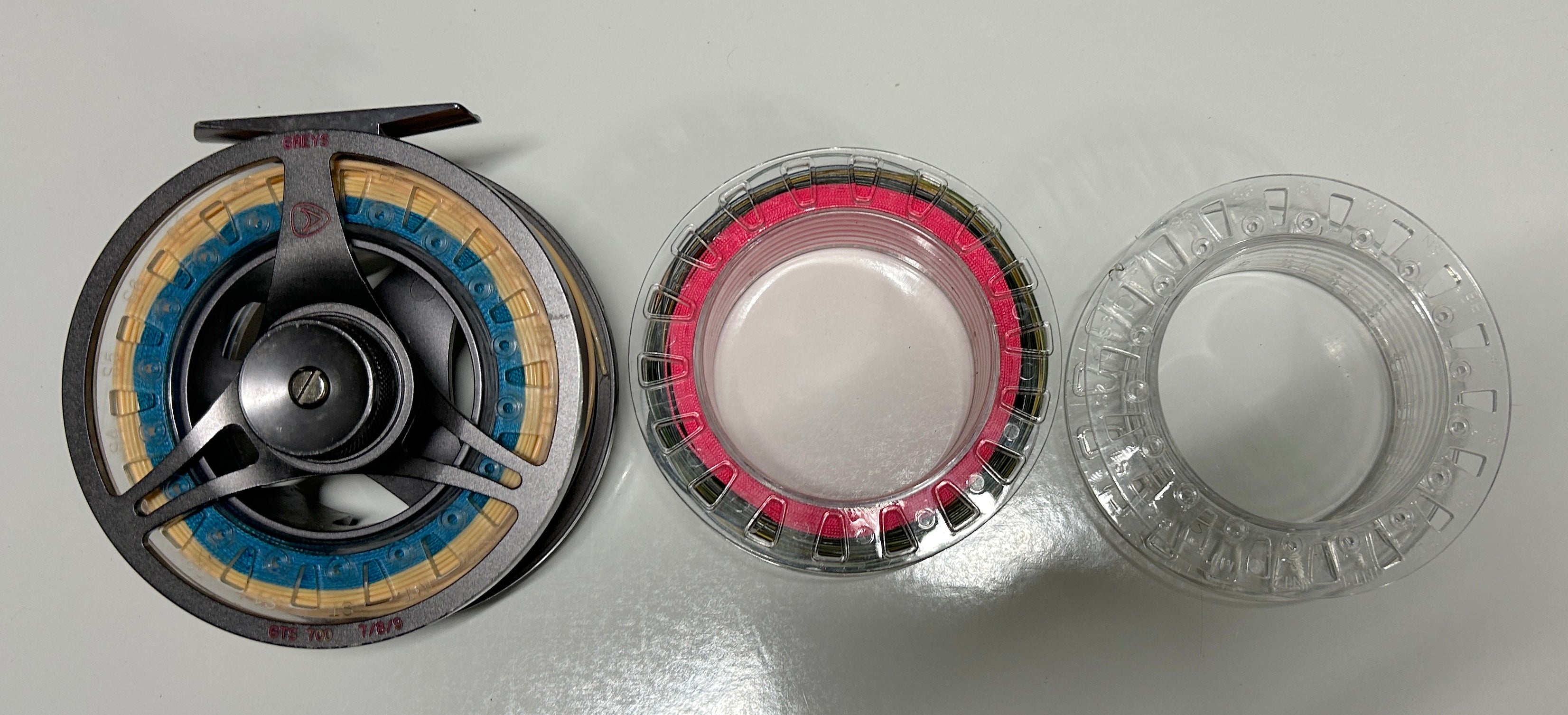 Greys GTS 700 7/8/9# Fly Reel + Spare Cassettes