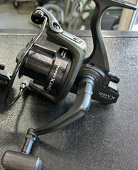 ESP Onyx Compact Big Pit Reels + Spare Spools X3