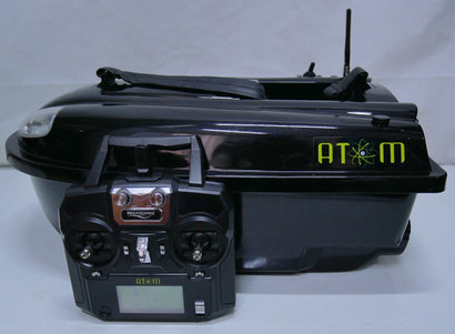 Waverunner Atom 5.8Ghz Bait Boat + Deluxe Bag + Solar Panel