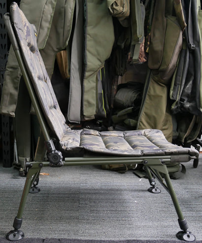 Solar Undercover Camo Session Chair
