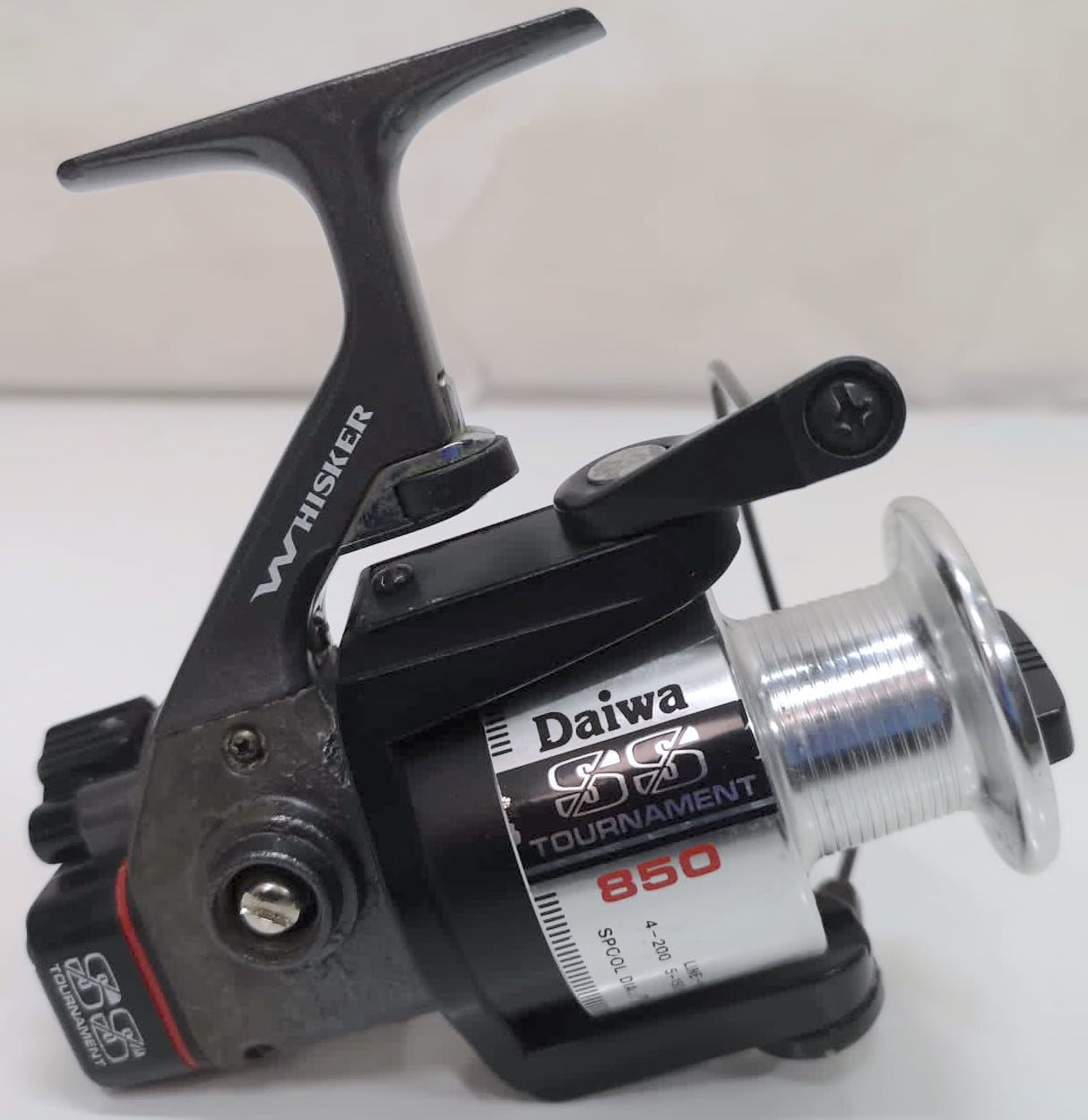 Daiwa Tournament Whisker SS 850 Reel – Fish For Tackle