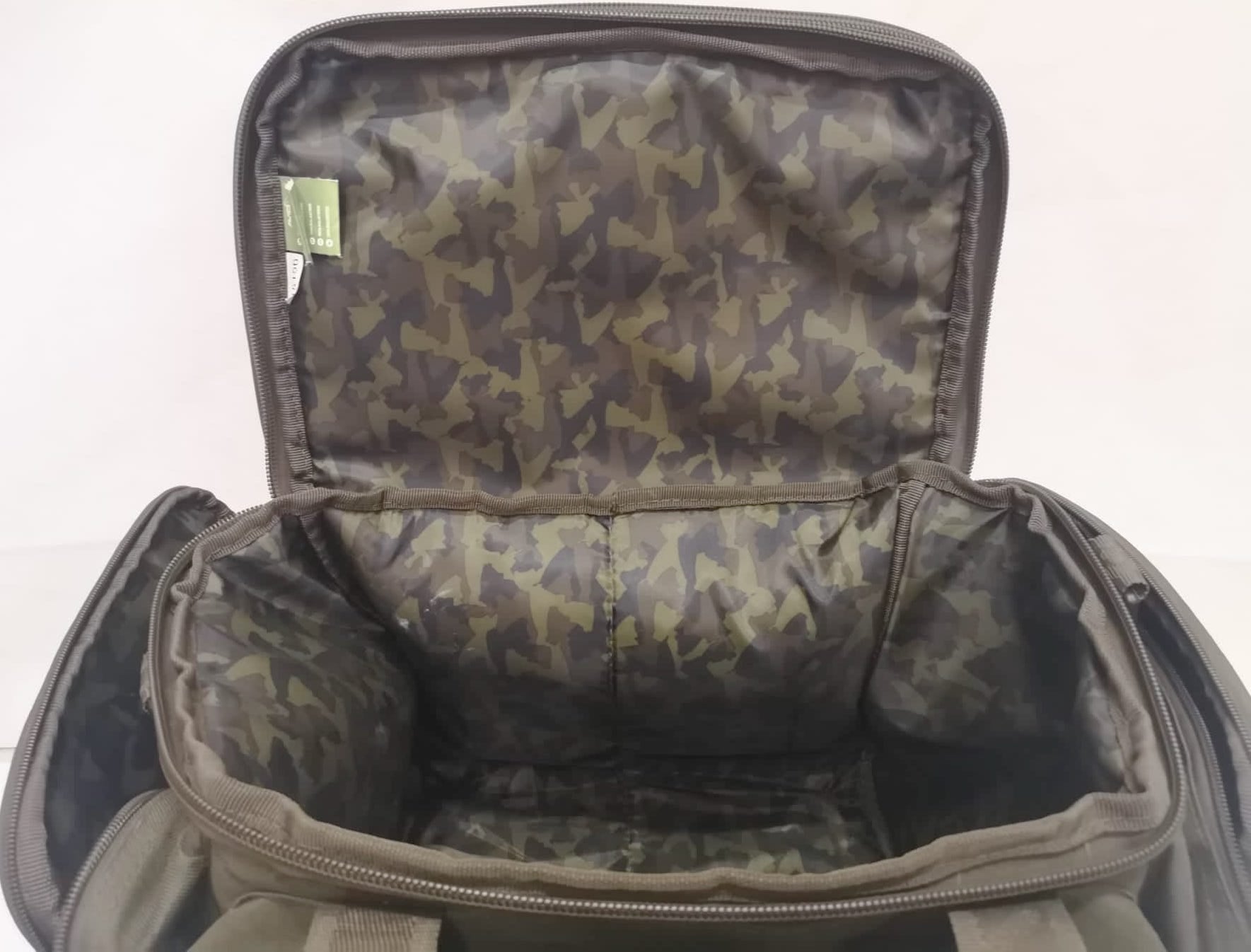 Avid Carp - A-Spec Tackle Pouches | Chytil magazín - Magazín o rybaření Avid Carp - A-Spec Tackle Pouches | Chytil magazín - Magazín o rybaření