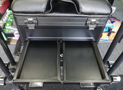 Daiwa D150SB Seatbox