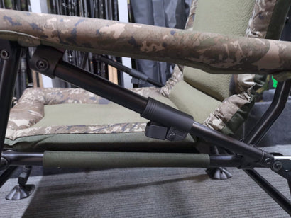 Nash Indulgence Hi Back Auto Recline Chair T9522