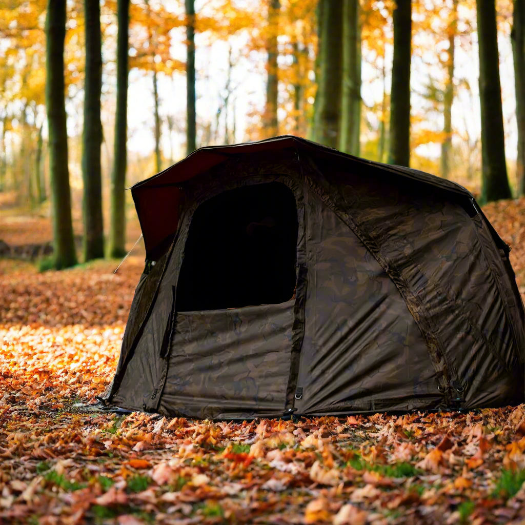 Fox Frontier Lite Camo Bivvy + Camo Vapour Peak CUM336