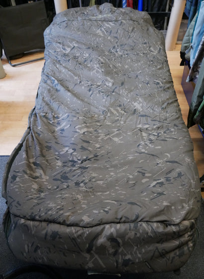 Nash Indulgence Airframe SS4 Wide 5 Season Bedchair Sleep System + Pillow