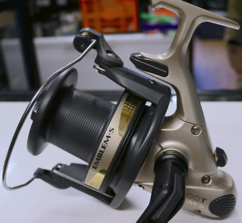 Daiwa EMBLEM-S 6000T リール Yahoo!オークション - ダイワ エンブレム-S 6000T スピニング