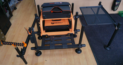 Guru Team Seatbox Orange/Black + Extras *Ex-Display*
