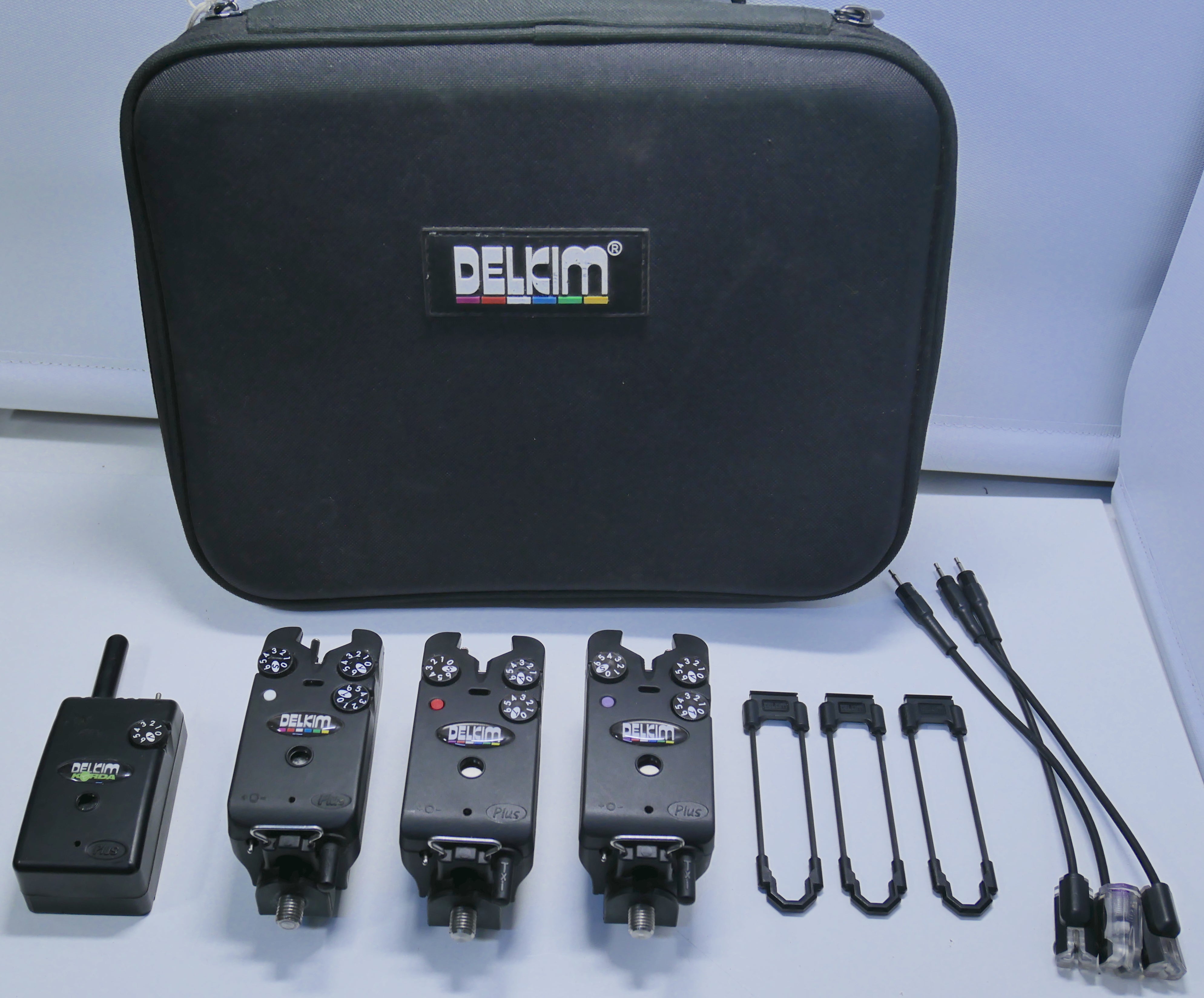 Delkim TXi Plus Bite Alarms + RX Pro Plus Receiver + Snag Ears + D-Locks + Nitelites