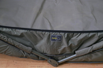 Avid Captive Carp Cot XL