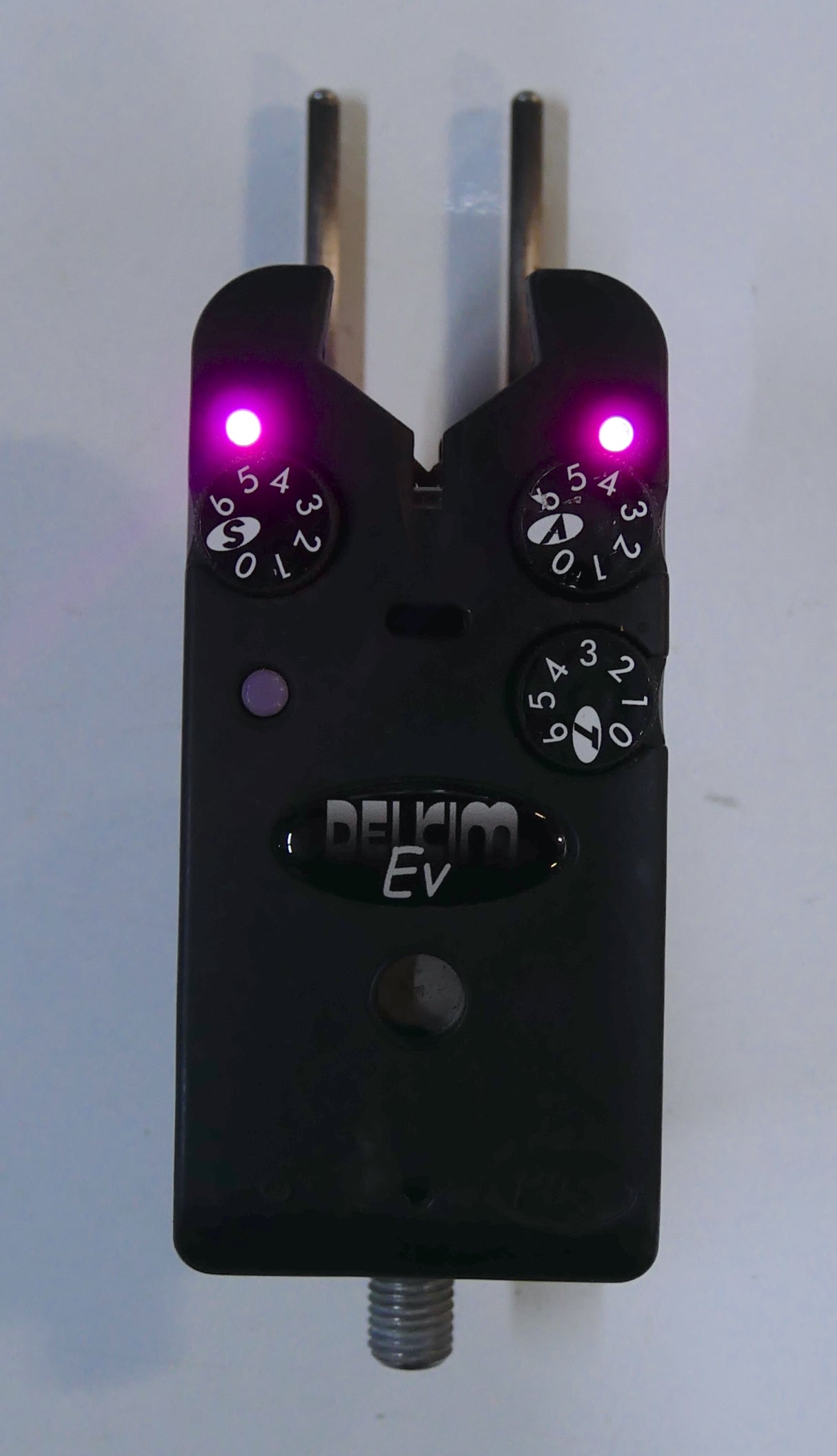 Delkim EV Plus Bite Alarm Purple + Snag Ears
