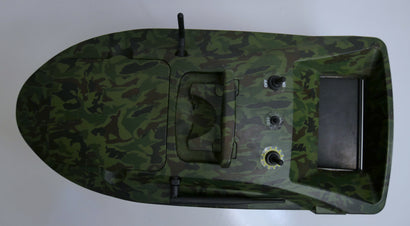 Lake Reaper Bait Boat Camo + Carry Bag + Extras