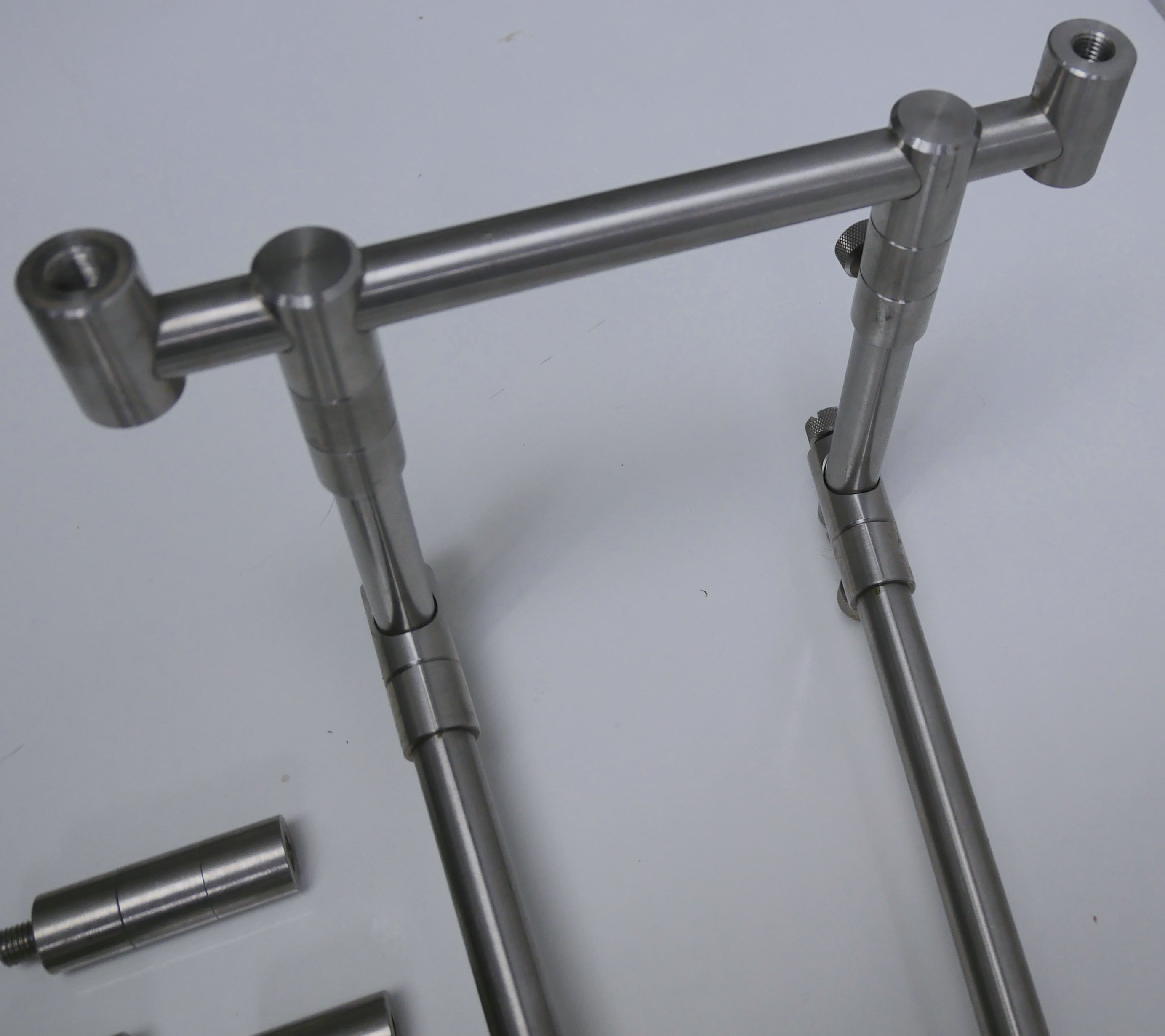 Matrix Patriot Pod + 3 Rod Adjustable Snag Bars + 2 Rod Snag Bars + Ba ...