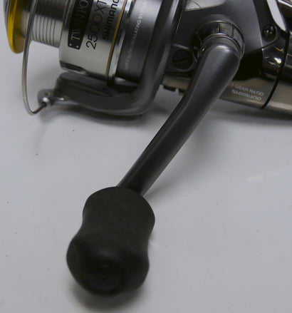 Shimano Twinpower 2500 XT-RA Reel + Spare Spool