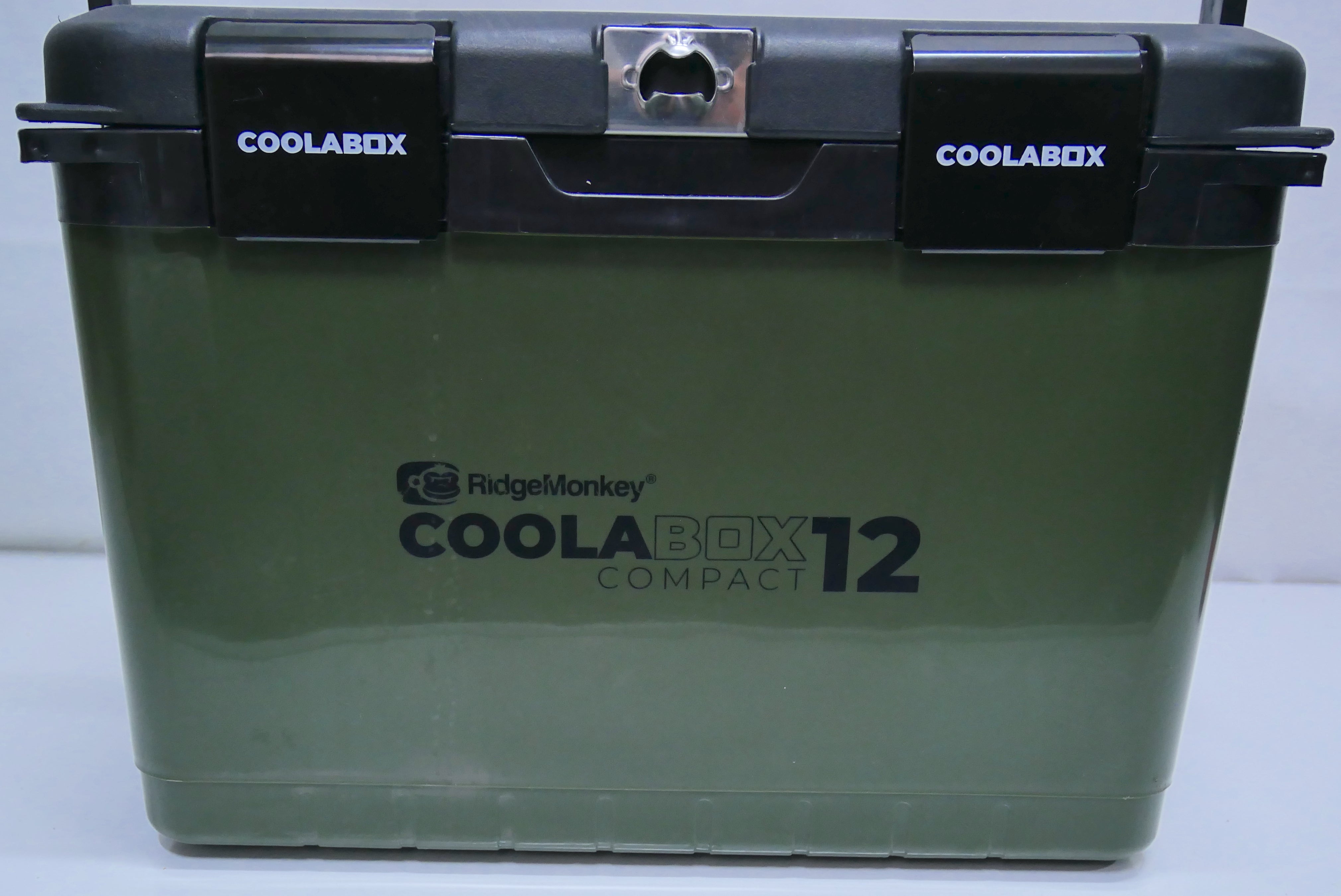 Ridgemonkey CoolaBox Compact 12 + Freeze Packs *Ex-Display* – Fish